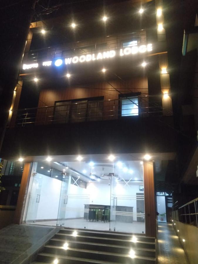 Woodland Lodge And Restaurant Guwahati Buitenkant foto